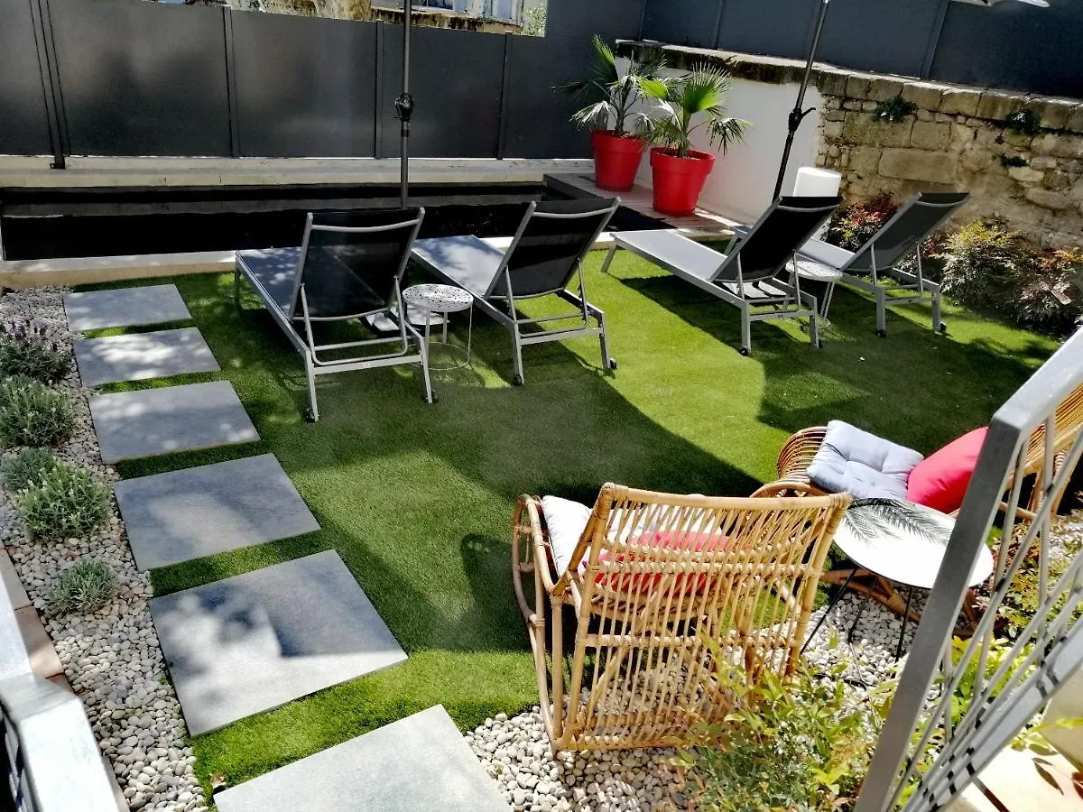 **** Guest house La Maison Grivolas Appartements Et Maison D'Hotes Avignon France